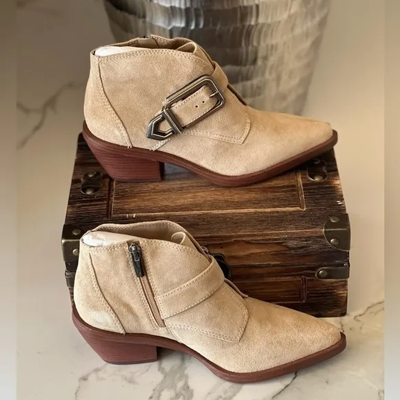 Vince Camuto Ashena Bootie in Taupe