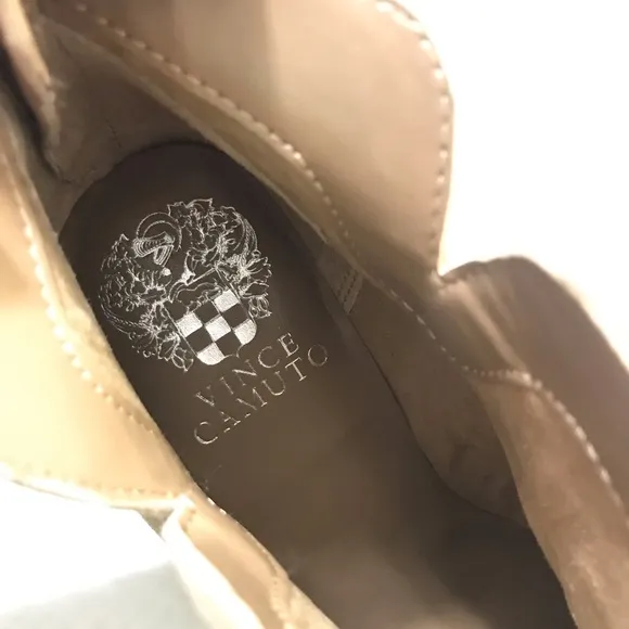 Vince Camuto Gwenola Booties Tan Suede Size 7.5 Western Pointed Toe