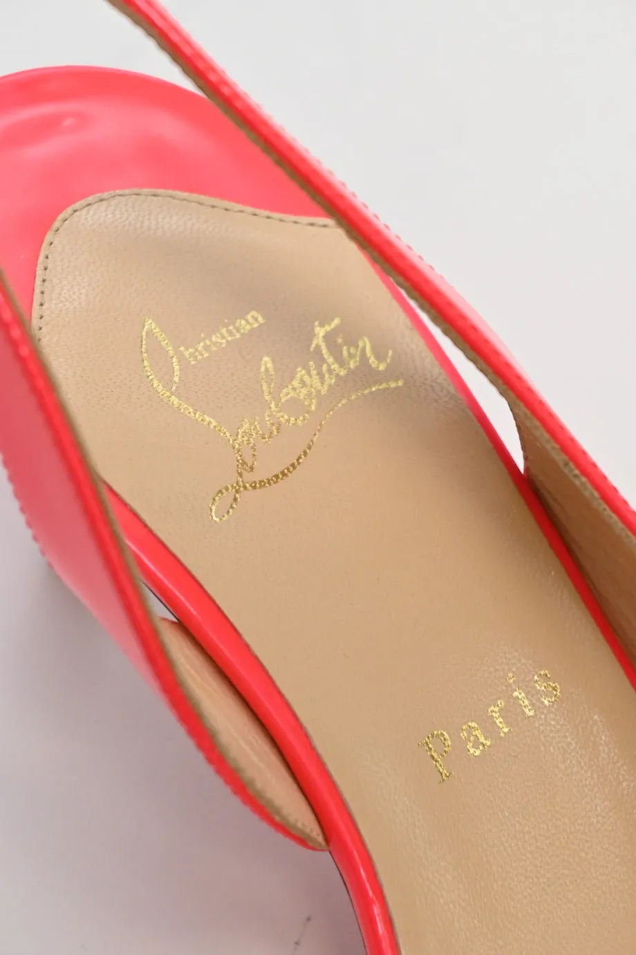 [WS6950] Christian Louboutin | Mid Heel Pump