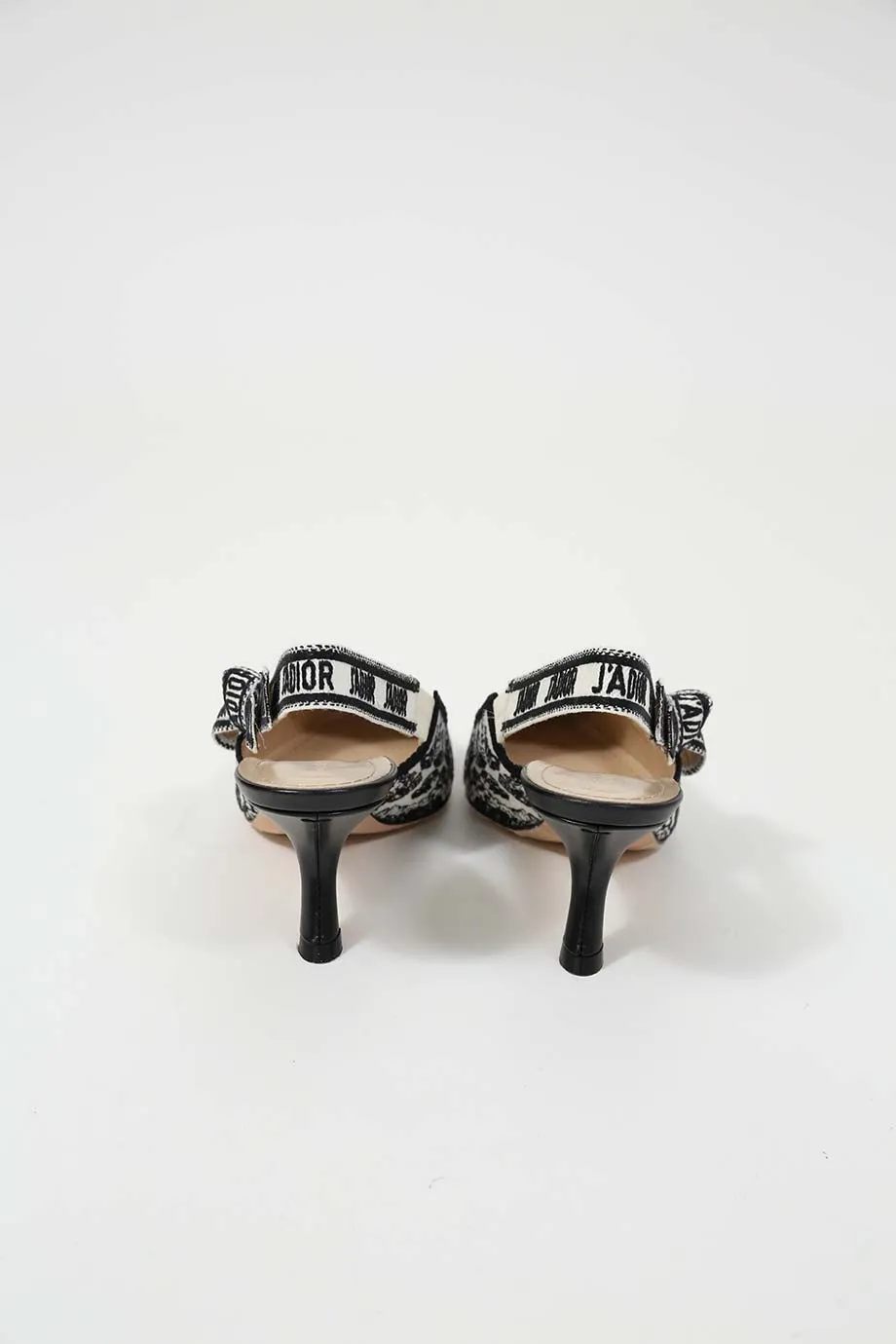 [WS8199] Christian Dior | Mid Heel Pump