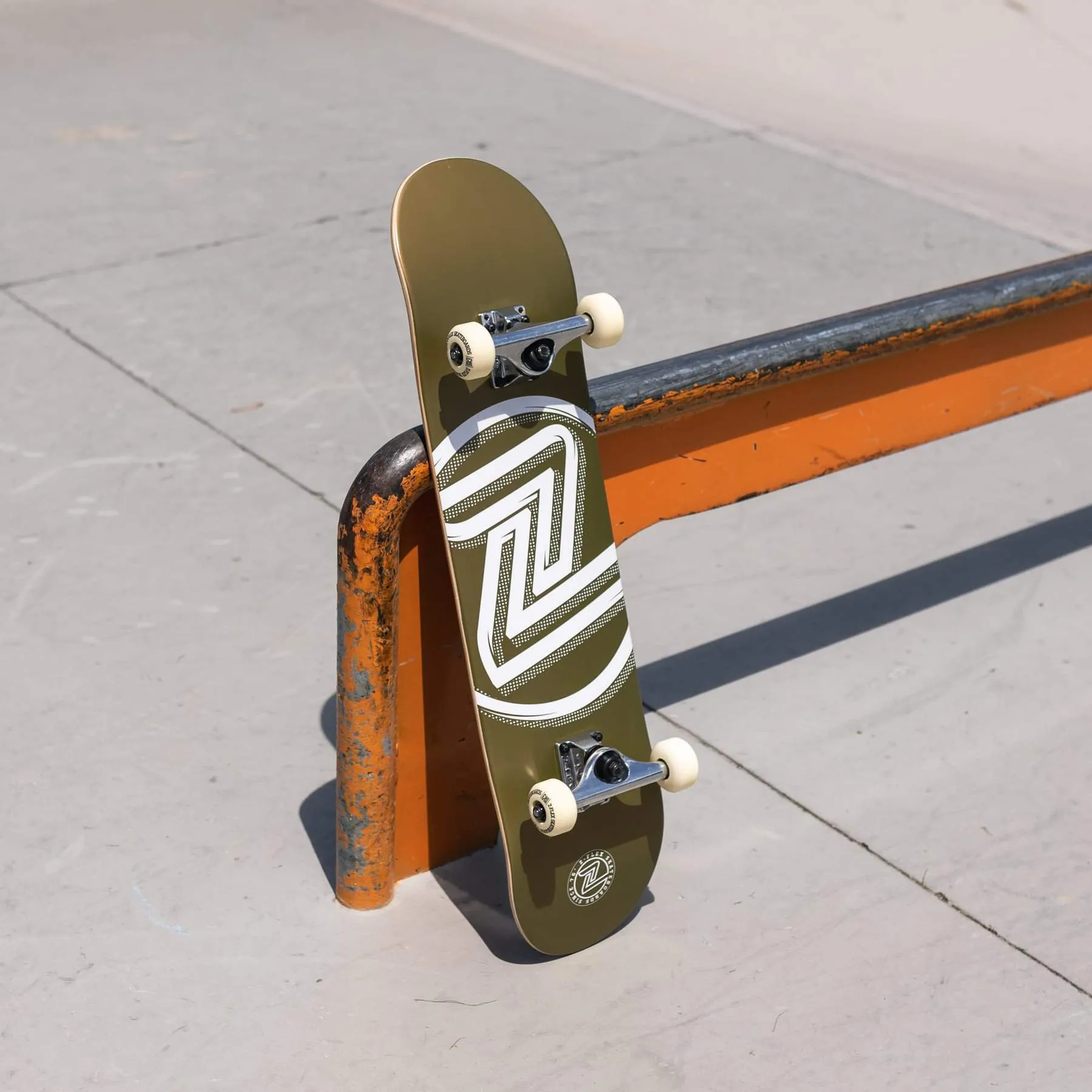 Z-Flex Logo Gold 7.8"